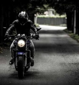 soñar con moto